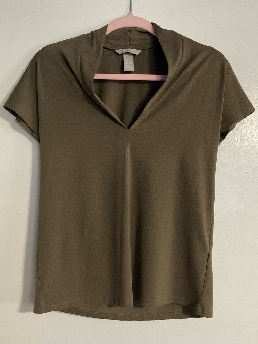 H&M Olive Green Short Sleeve V-Neck Blouse